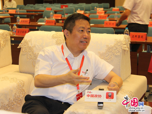 紅豆為什么贏？看周氏三代從手工作坊到國際布局